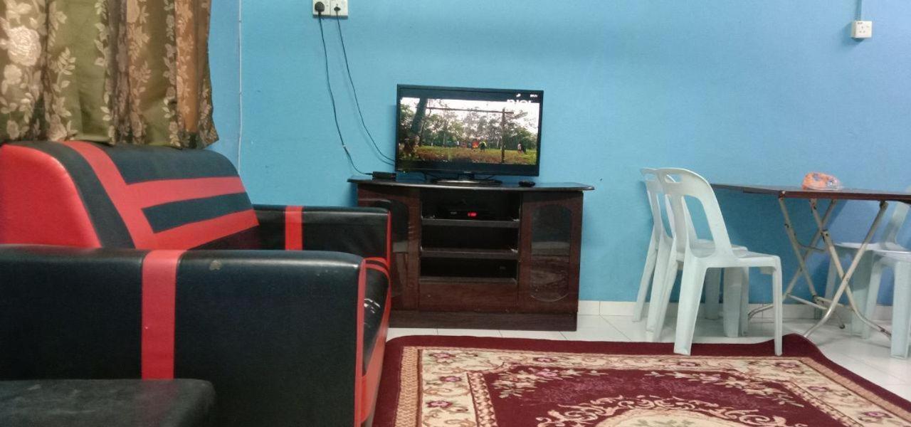 Bajet Homestay - Low Cost Houses 关丹 外观 照片